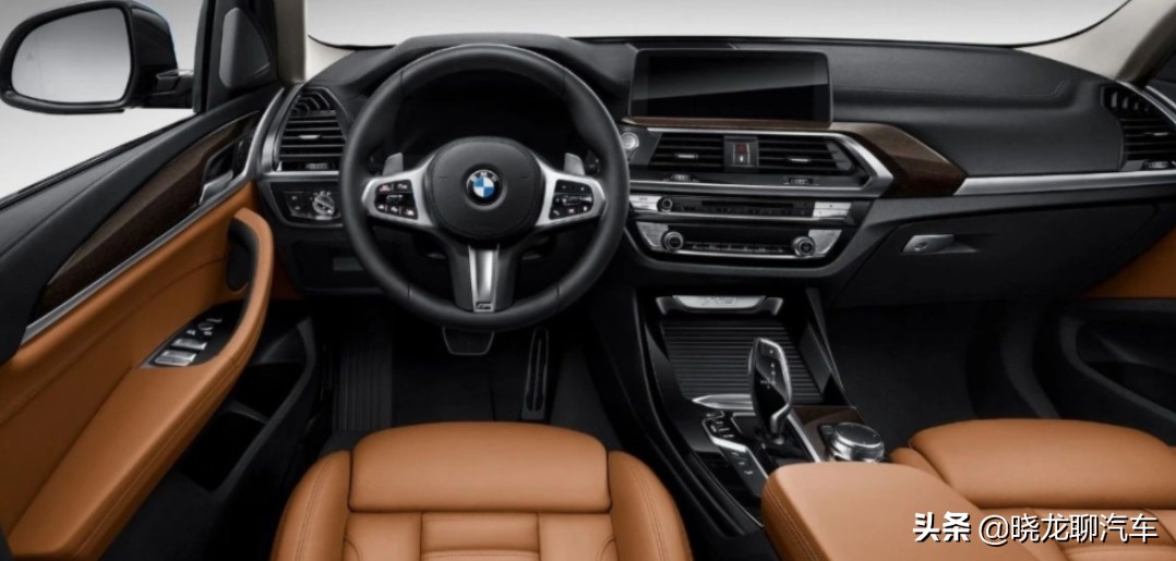 glc300l动感型和宝马x3测评,奔驰glc300l奥迪q5l宝马x3哪个更舒服