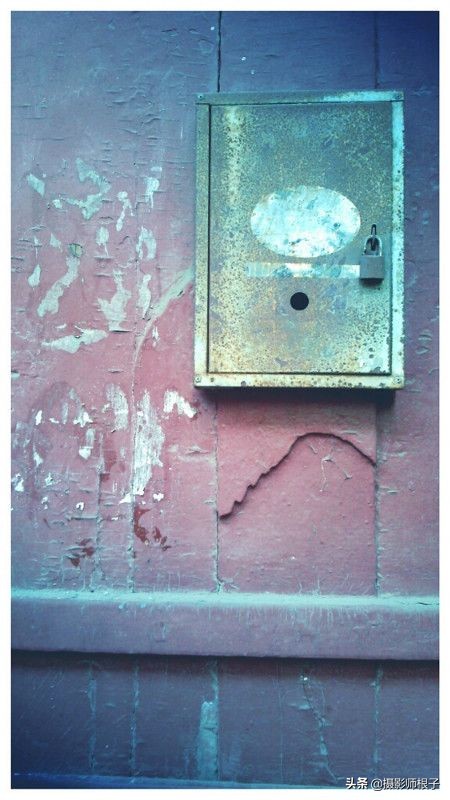 找出了9年前的手机,偶然翻出了八年前的照片