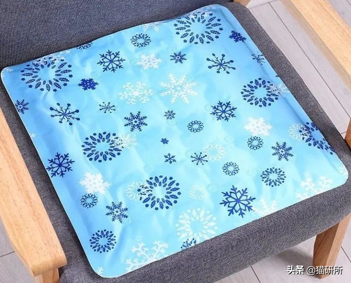 猫咪夏季好物推荐平价,猫咪防抓好物推荐