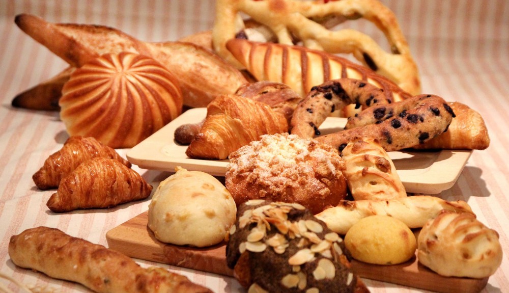 面包的高筋粉和一般的高筋粉,高筋粉面包和低筋粉的区别