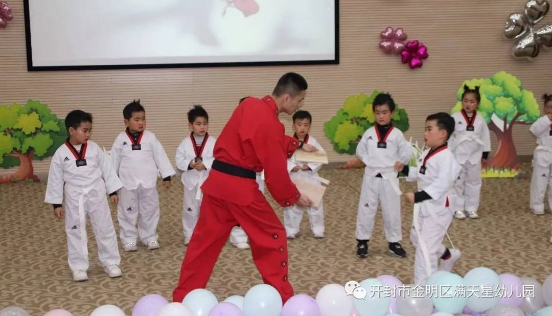 满天星光，“鼠”你最闪亮：世幼·满天星幼儿园舞蹈晚托汇报演出