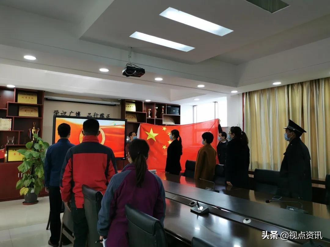 郑州市郑东新区昆丽河小学怎么样,昆丽河小学和郑东小学