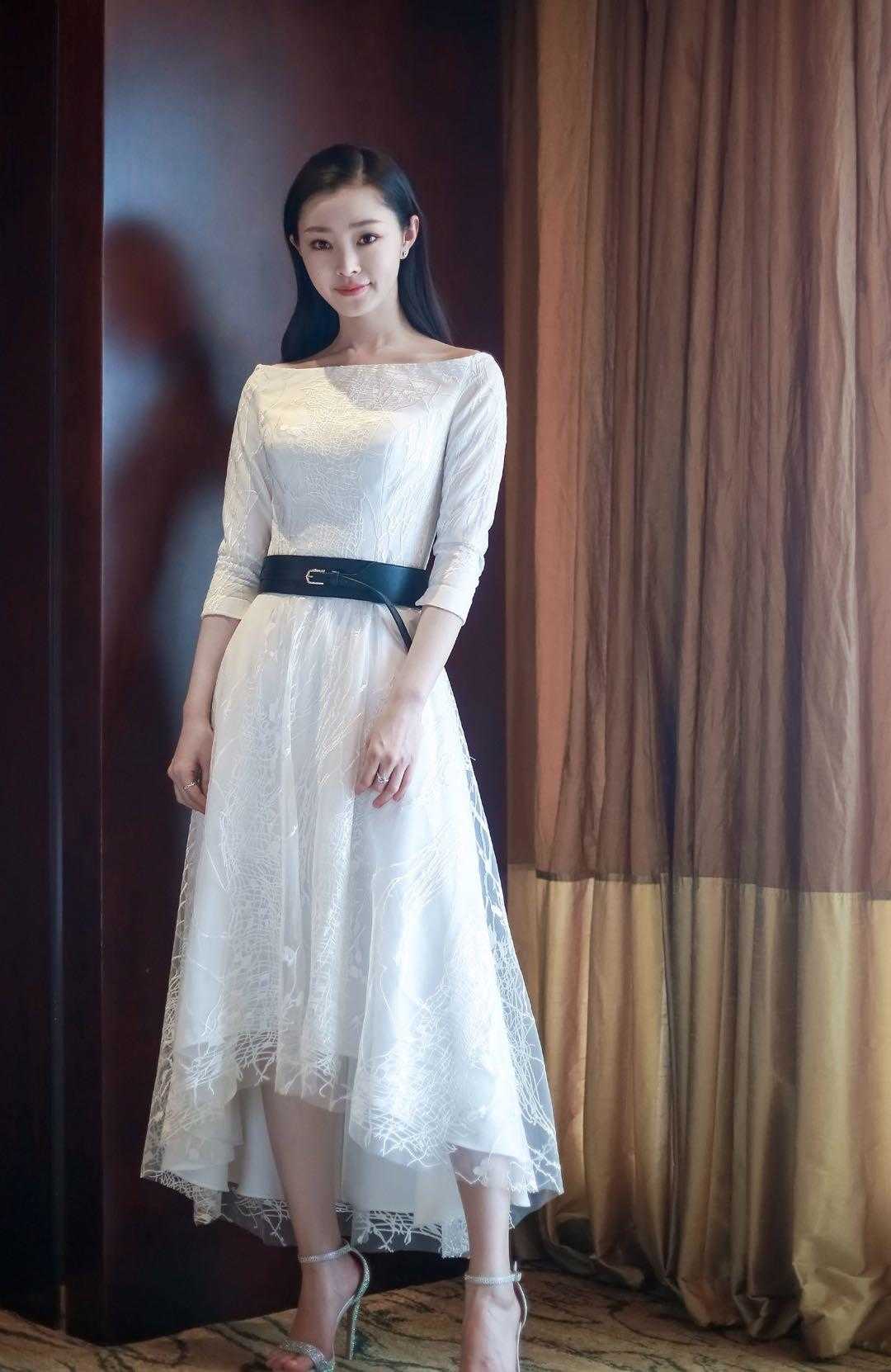 宋轶穿蕾丝旗袍,宋轶蕾丝上衣搭配长裙