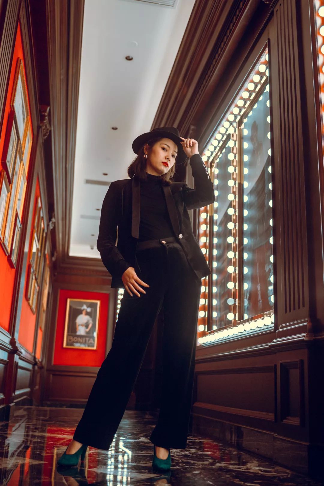 都说时尚是十年一轮回,不得不说时尚真是个轮回