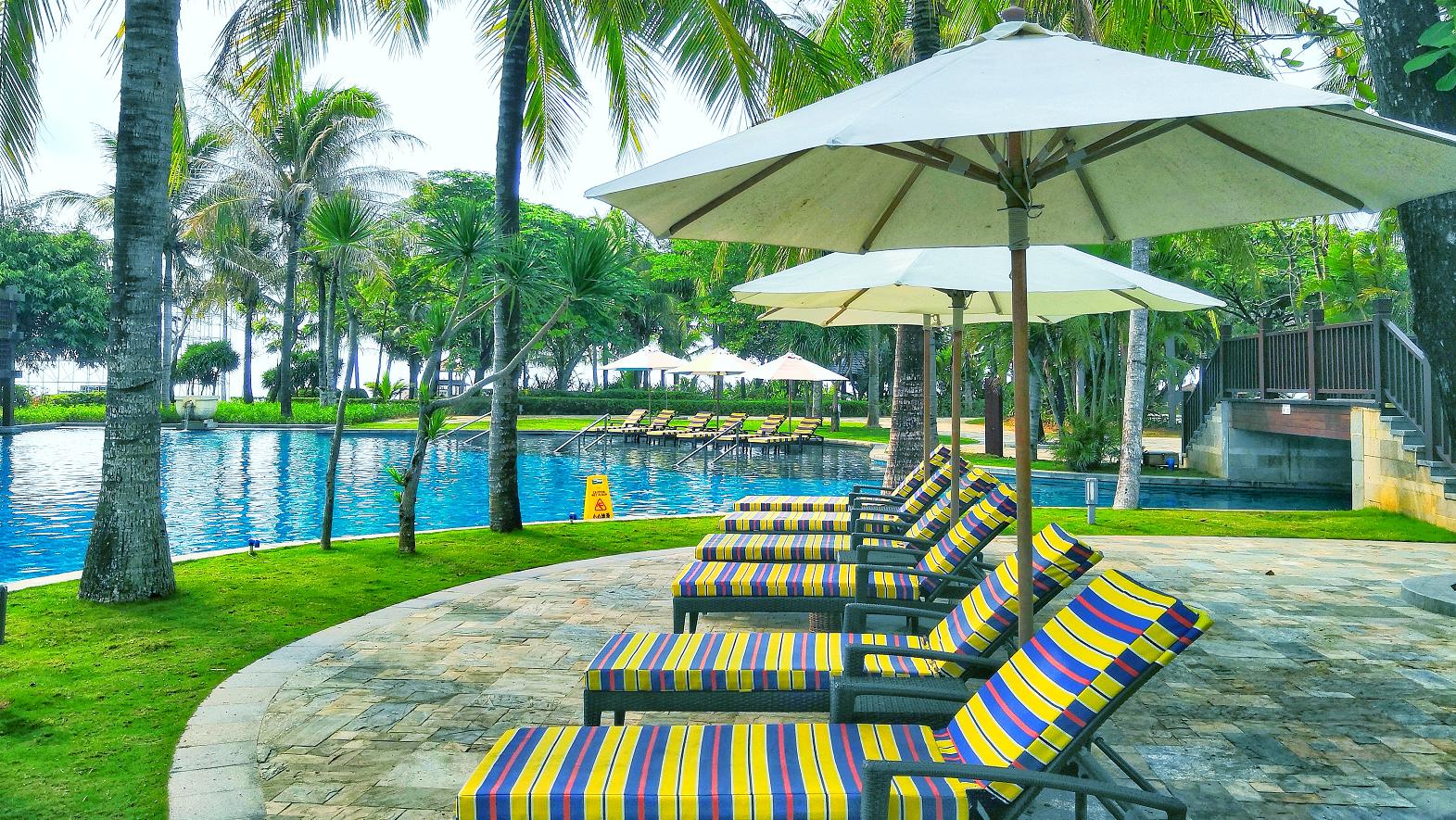 三亚如何找性价比高的住宿,三亚的高端酒店怎么选