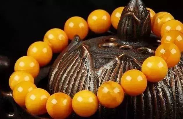 猪年戴什么好运,狗年今年佩戴什么手串