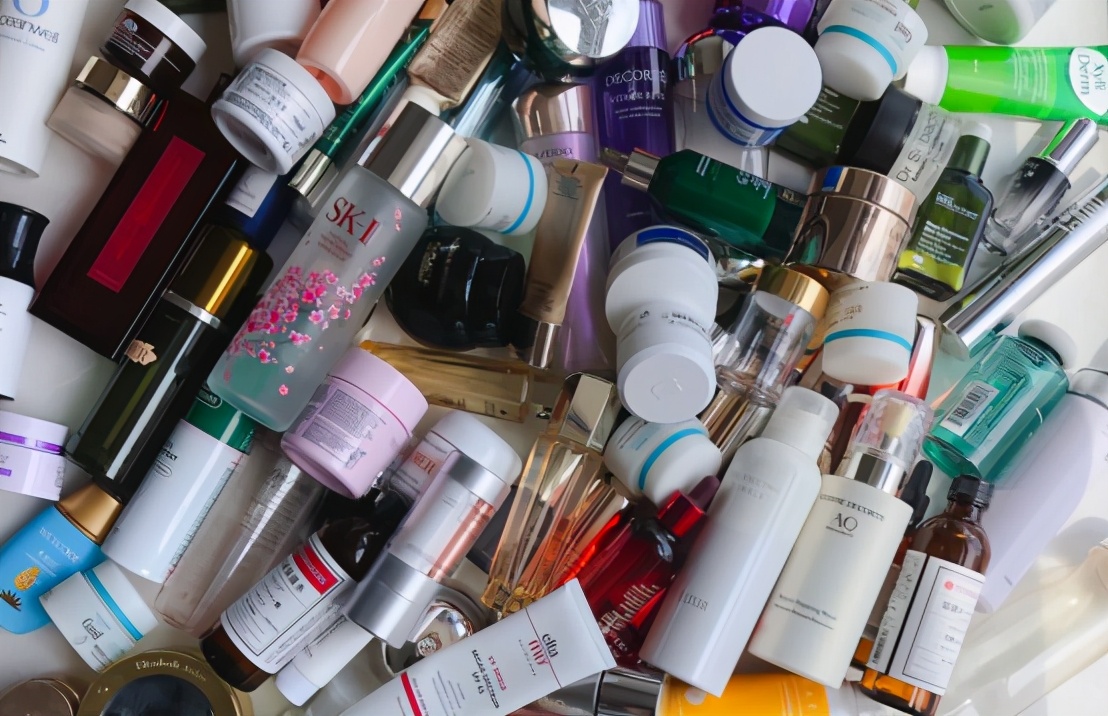 如何根据不同肤质挑选护肤品呢,角质层薄混合肤质用什么护肤品