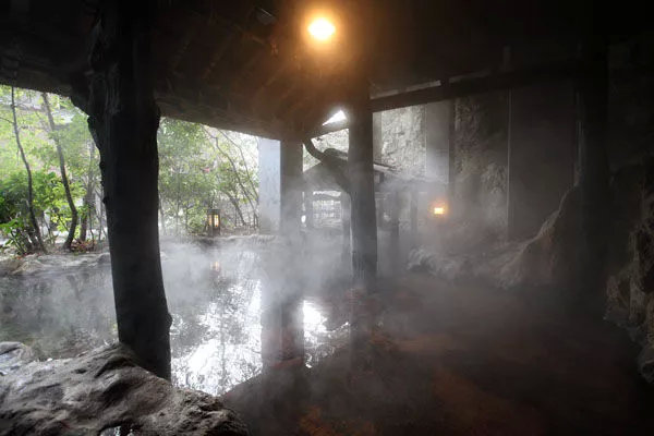 外行去别府，内行来黑川：置之死地而后生，九州最好玩的温泉街