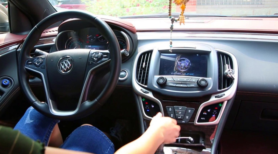 关于新手司机如何驾驶手动挡,新手学开手动挡车的详细步骤