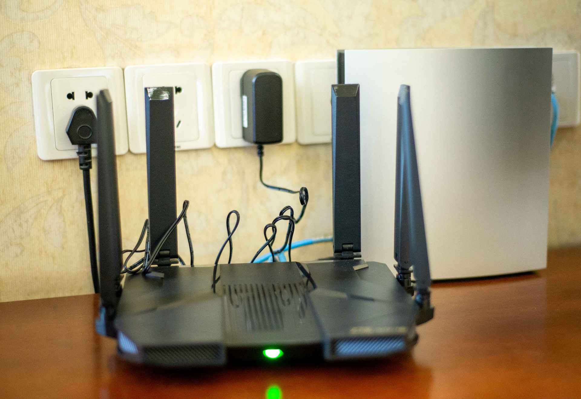 中兴ax5400promesh组网测试,中兴ax5400pro的穿墙能力