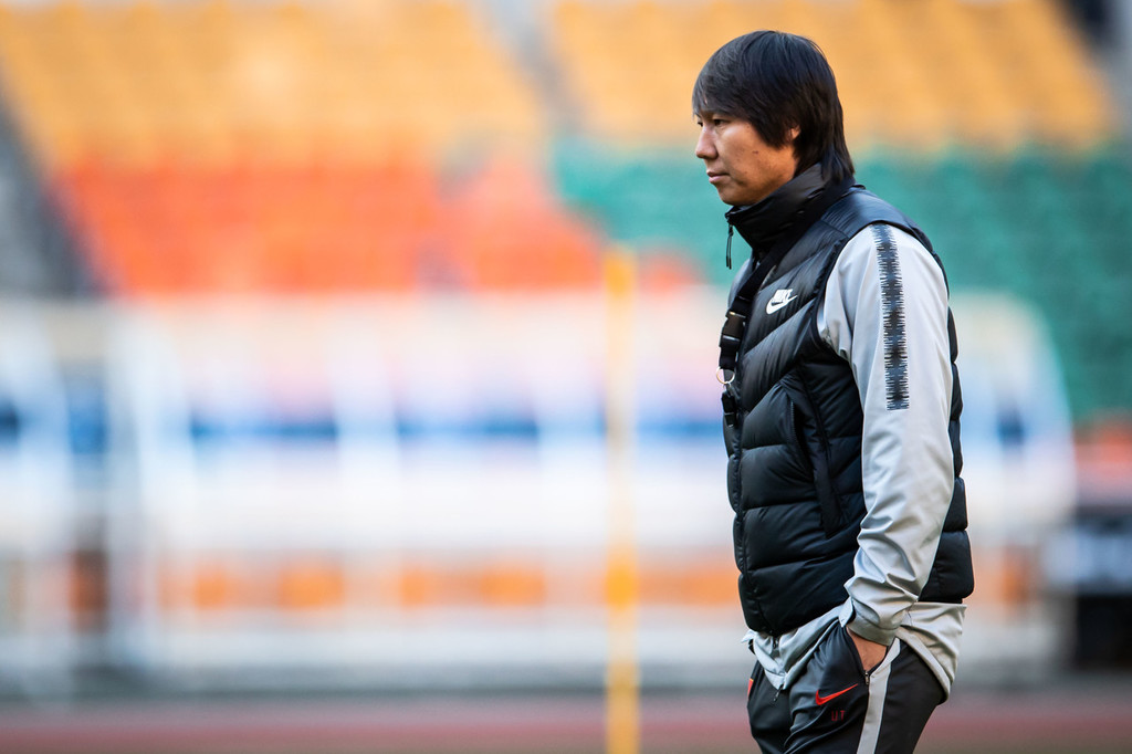 东亚杯国足0比3不敌韩国,东亚杯国足韩国直播