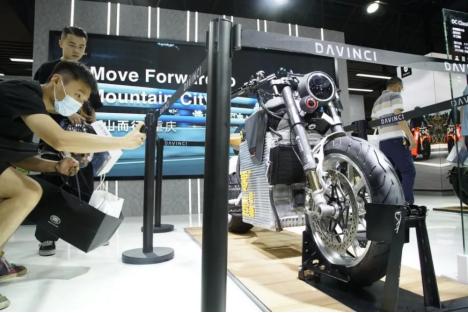 全国各地摩友齐聚重庆,2020重庆摩博会摩友狂欢夜