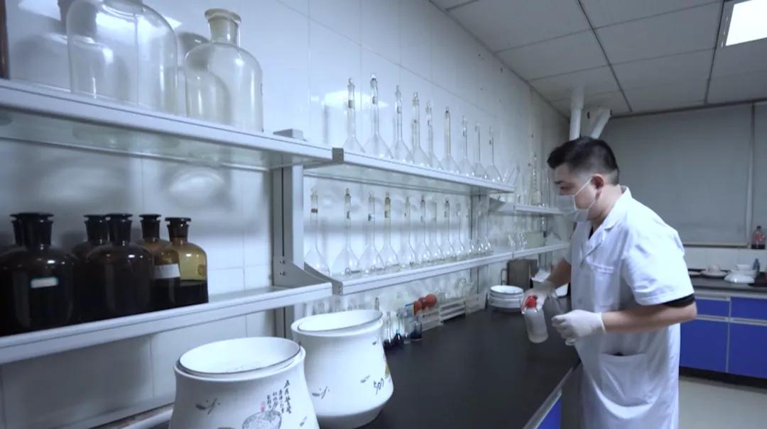 国家知识产权优势企业认证,顺祥陶瓷和雅诚德陶瓷哪个好