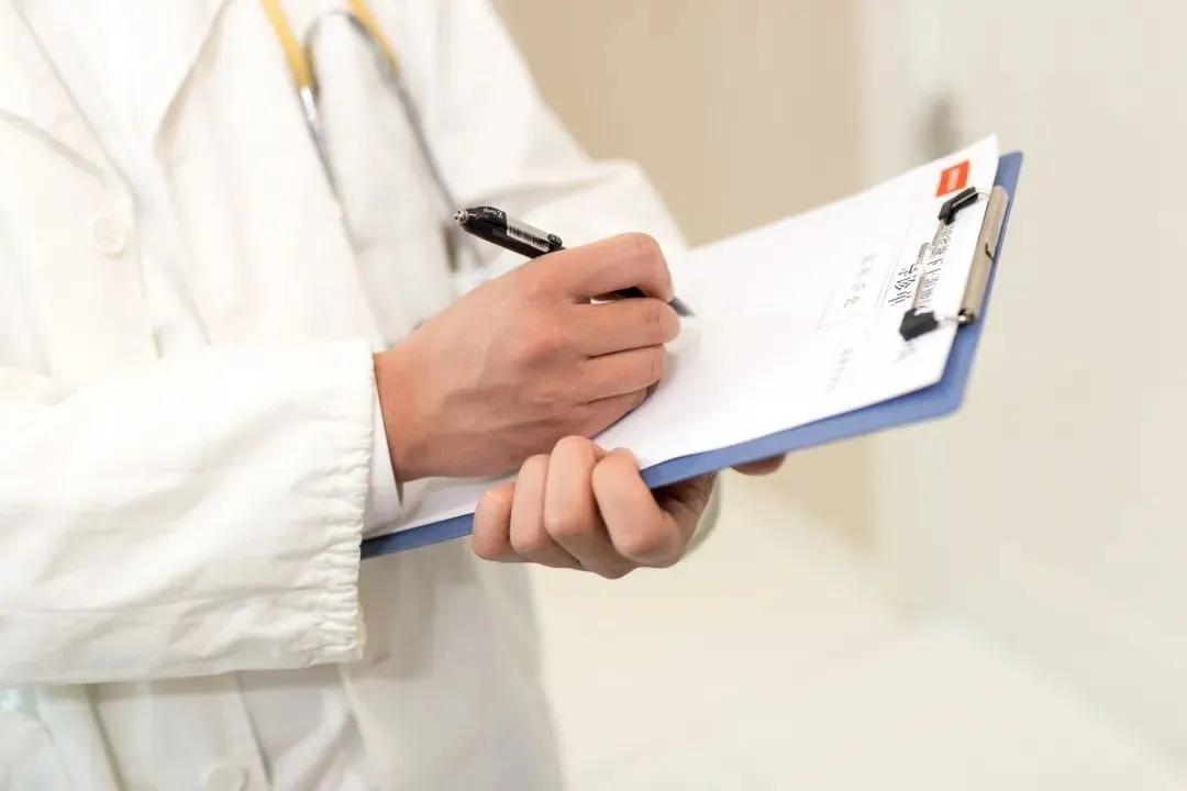 浅谈安宫牛黄丸的实际应用,安宫牛黄丸的通俗介绍