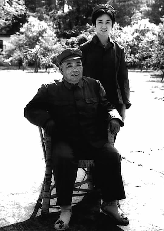 开国少将评*世友许**：许老总特别精明，许多将军和他不在一个档次上