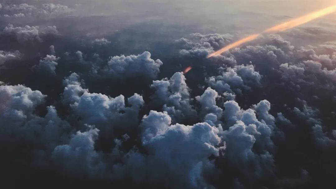 怎样拍云的视频,拍云的技巧和方法