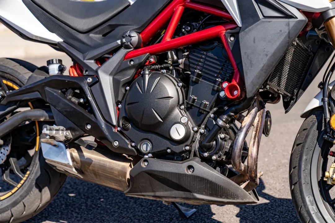 光阳400踏板摩托车测评,光阳krider400可以加装滑动离合器