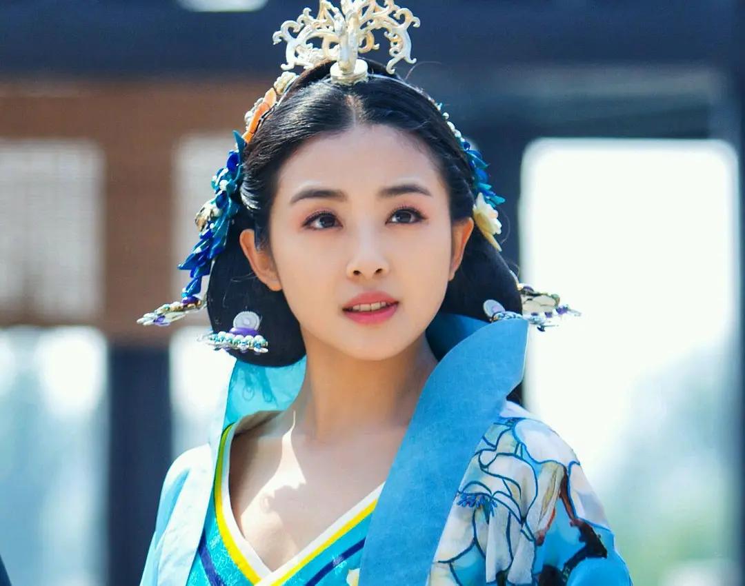 乘风破浪的姐姐们侧颜照,乘风破浪姐姐们美图