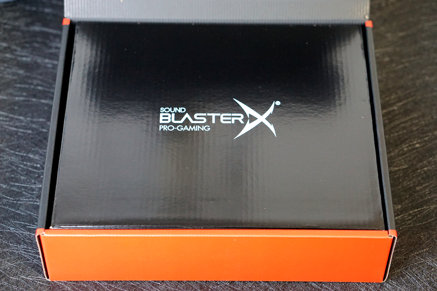 创新声卡ae-7和ae-5的区别,创新ae5声卡插口图解