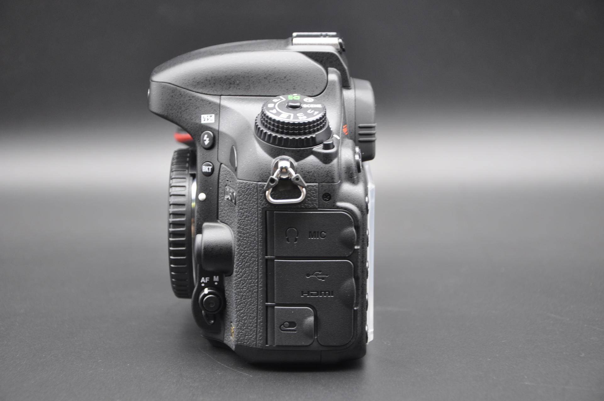 尼康d610值得入手吗,尼康d610好还是d600好