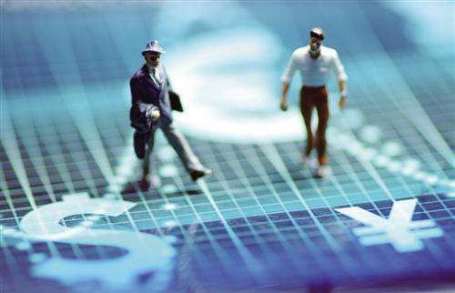 聪明人懂的运用“把柄”，3招教你控制人心