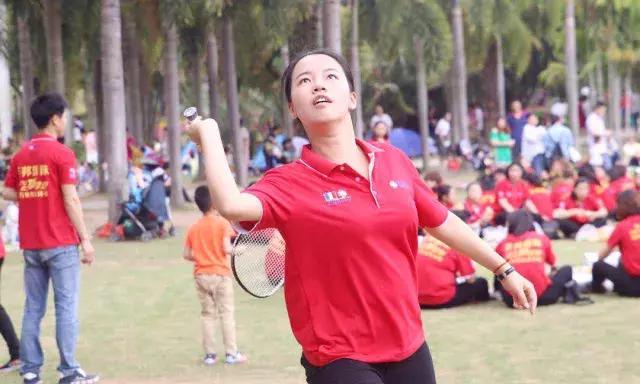 巨邦清明献花丨人间四月无心芳菲，上山看总设计师改革大步豪迈