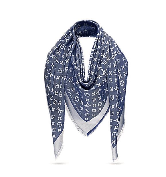 今年流行三角式的围巾,今年流行啥子颜色的围巾