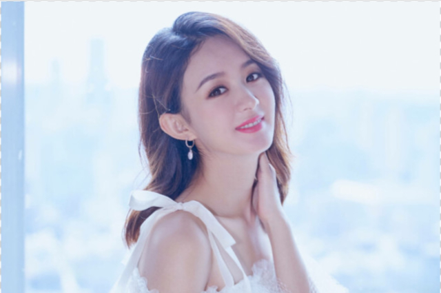 杨幂晒漫画腰惹非议,杨幂被传怀二胎