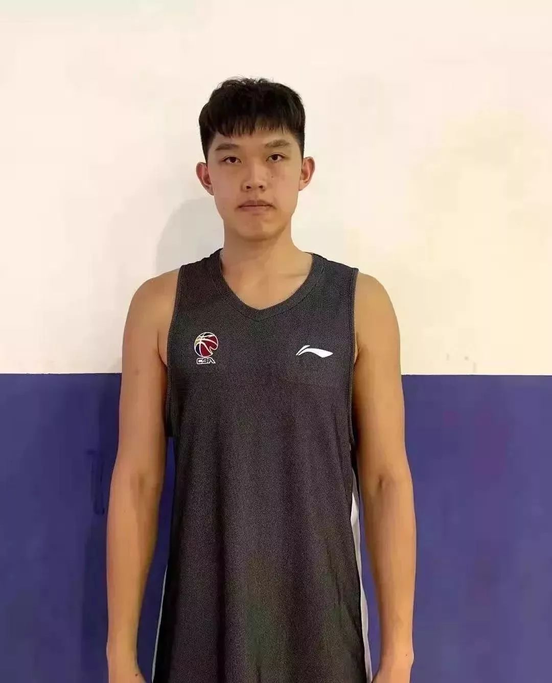 艾伦哈德森连续得分辽宁男篮,郭艾伦赵继伟现身辽宁男篮