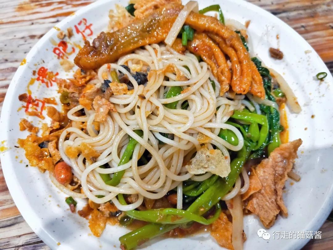 合味芳柳州螺蛳粉测评,巴狗鲜食柳州螺蛳粉测评