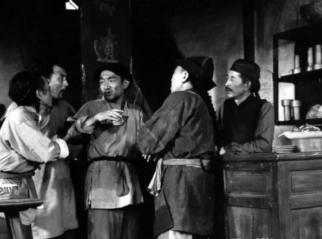 疑心重怎么办最有效的方法,疑心太重了的人怎么办