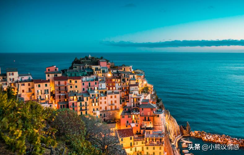 能让人互动起来的事情,能让人产生共鸣的人