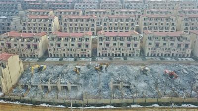 削山造别墅老板,削山别墅老板