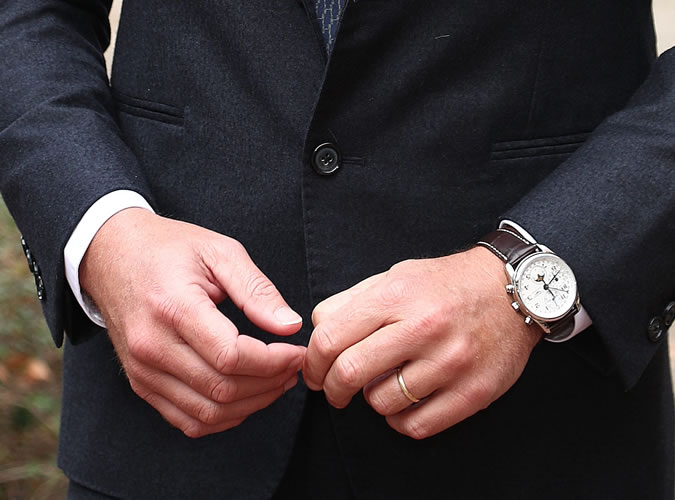 瑞士机械表日本石英表,国产机械表和瑞士石英表哪个好