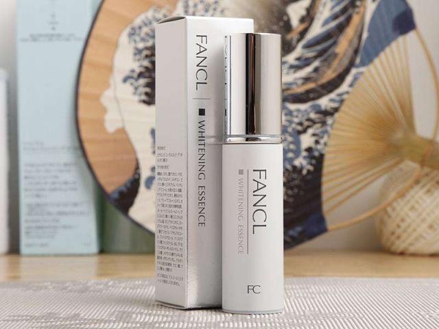 价格便宜效果又超好的美白精华,性价比高的美白精华推荐