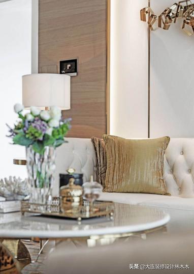 现代简约都市感家装修,现代轻奢装修风格自住房