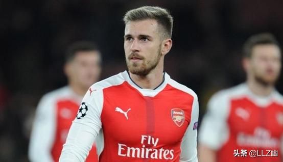 足球最帅人物,足球场上最帅的人排名图片