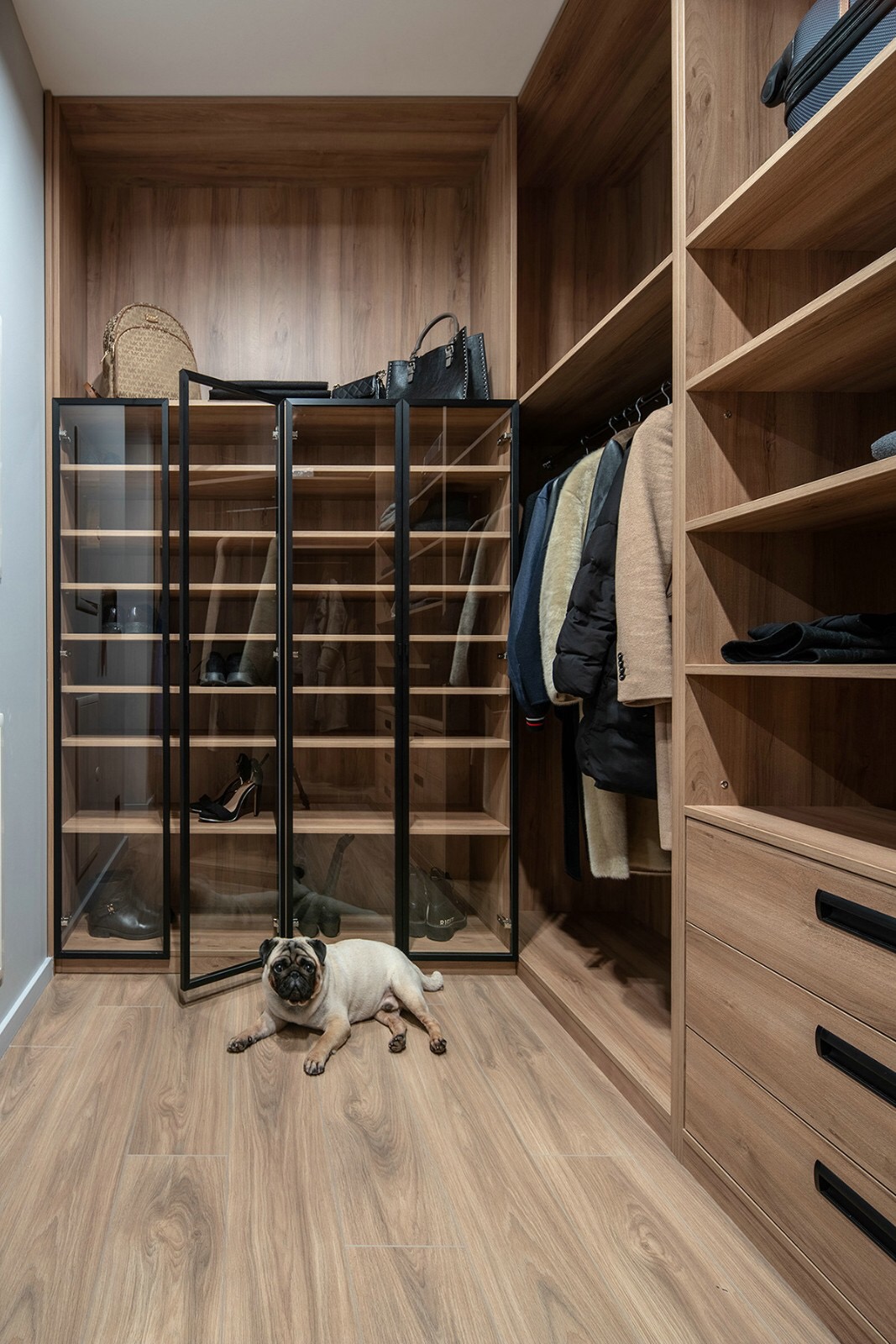 家居装修现代简约多功能,现代简约风格全屋定制家具视频