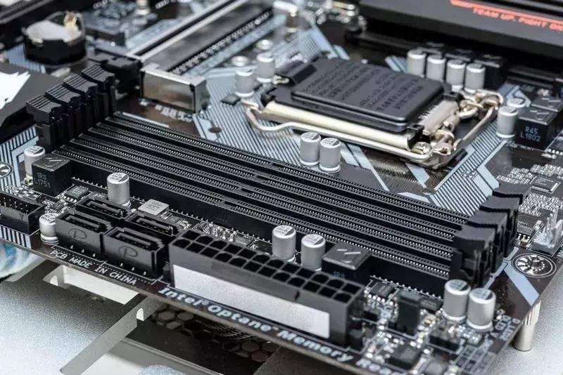 为什么新电脑windows不需要激活,新买的电脑装不了win7怎么解决