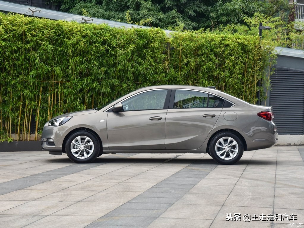 新款别克凯越外观怎么样,别克凯越老款红色高配自动挡