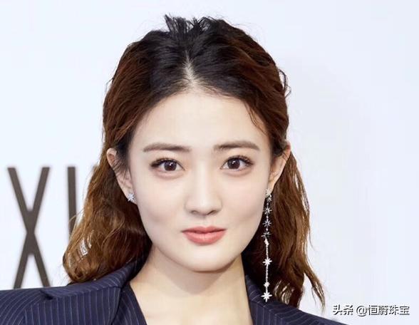 月薪三千也能买的金首饰,工资3千左右买什么珠宝首饰好