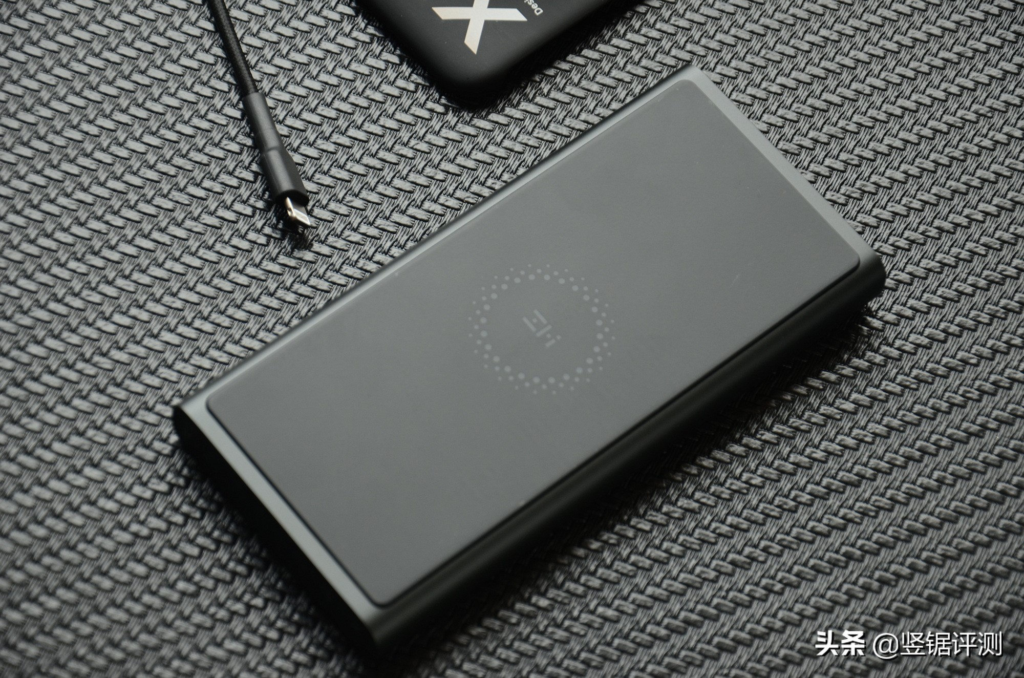 小米紫米苹果快充套装测评,小米无线充和紫米无线充