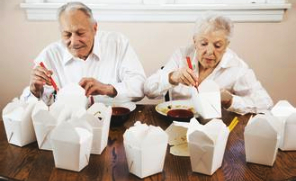 种植牙烤瓷牙假牙如何选择,活动假牙烤瓷牙种植牙到底怎么选