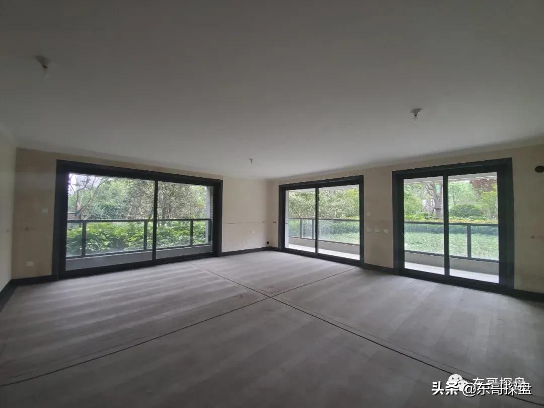 不输北龙湖顶豪,白沙已交付社区的NO.1到底长什么样?