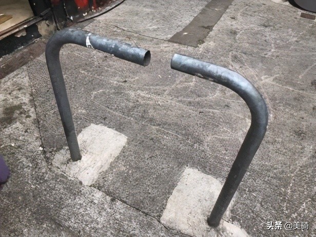 小车防盗锁怎么自己锁,怎么给自行车上防盗锁