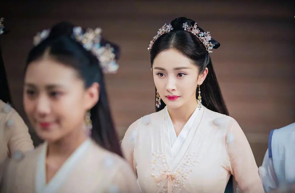 古装剧都喜欢清汤挂面头了?我们似乎忘了什么叫“精致”