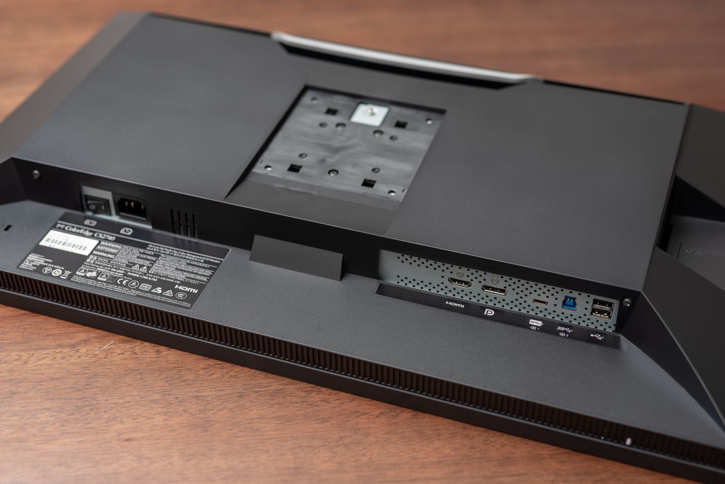 艺卓cs2740显示器亮度设置为多少,艺卓入门级2460显示器值得买吗