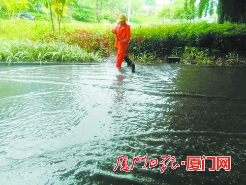 守护道路交通安全人人有责,保公路畅通保公路安全