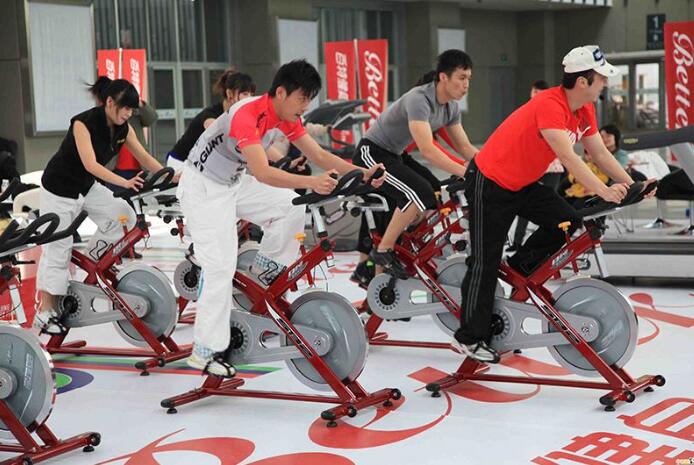 健身小腿粗壮如何变细,健身腿变粗男生