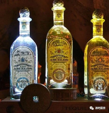 世界最烈的十种酒名字,世界上最烈的酒排行榜前十名